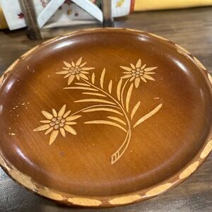 Swiss Music Box Rotating Bowl Stand